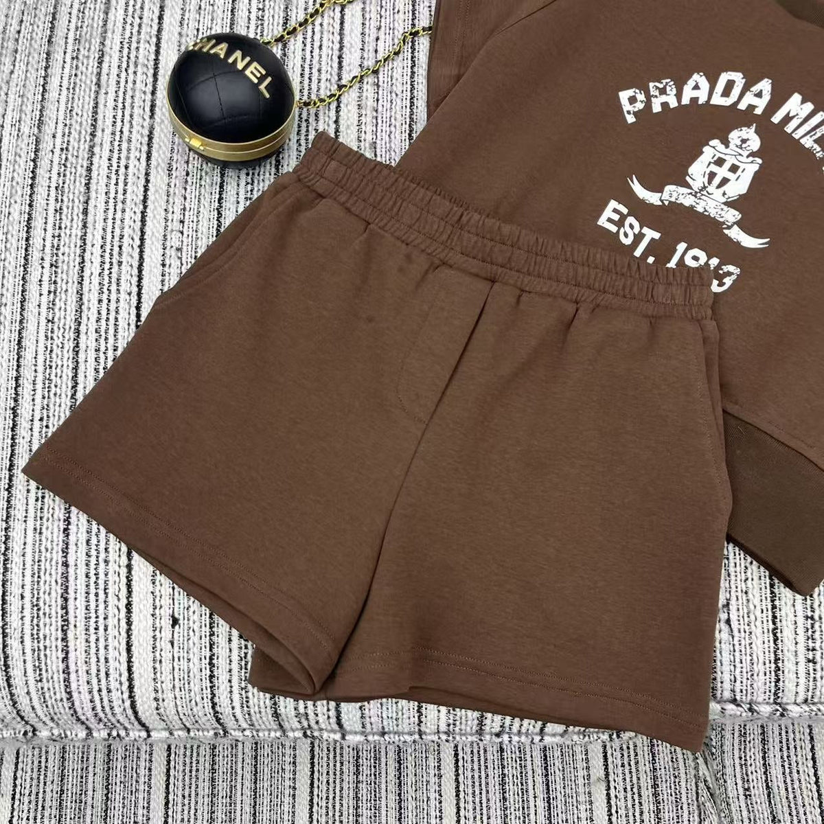 PRADA 25S SHORT-SLEEVE CREW NECK SWEATSHIRT SET 351