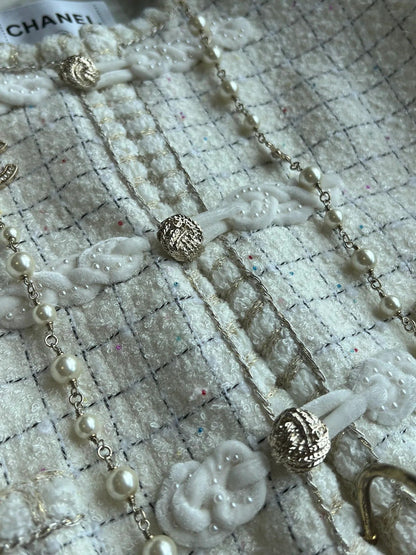 CHANEL WOOL COAT STYLE 9