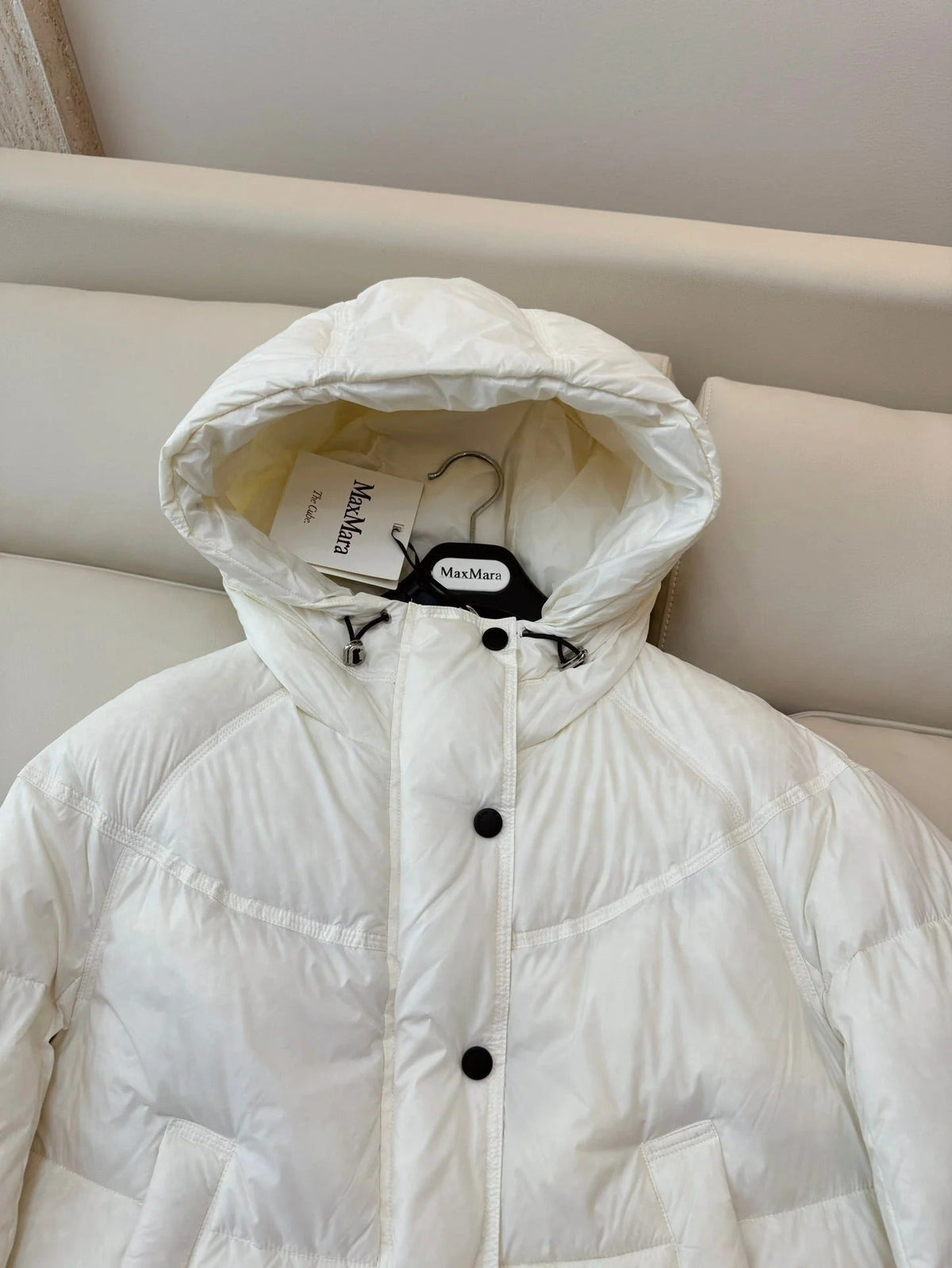 MAX MARA 25S SHORT DOWN JACKET 088