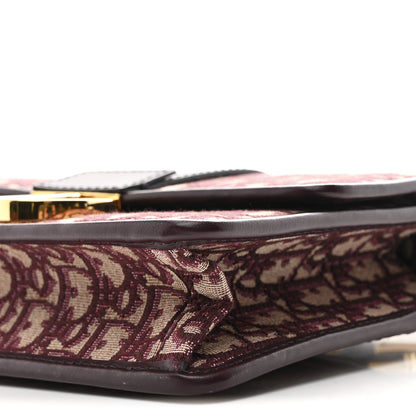 Oblique 30 Montaigne Flap Bag Burgundy