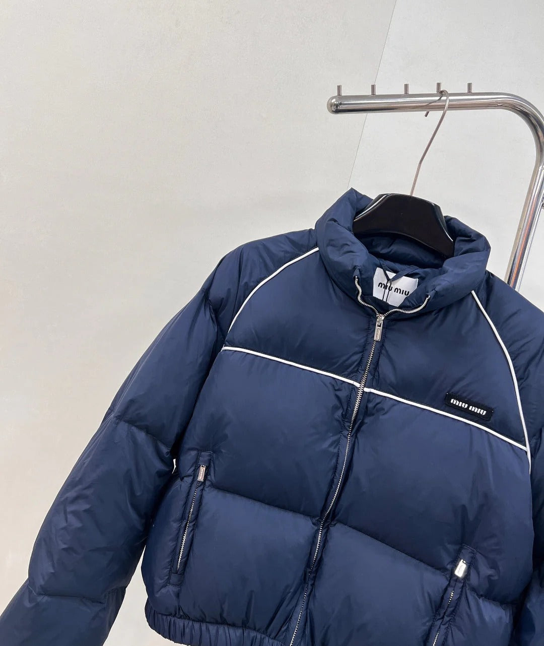 MIUMIU PUFFER JACKET STYLE 670