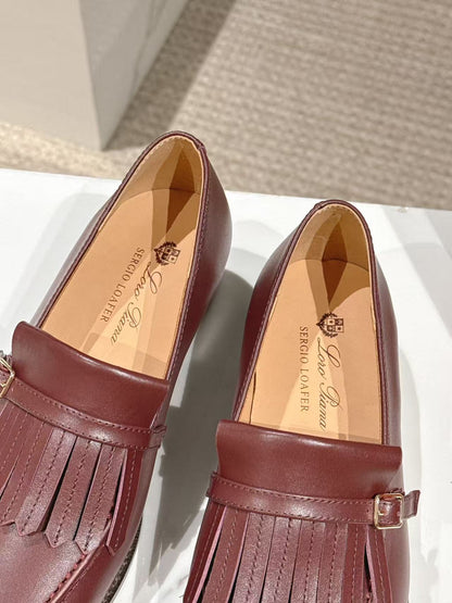LP Pennan Fringe Burgundy Cowhide 564800