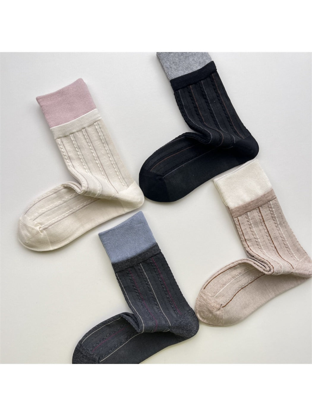 Rufia - Color-Block Mid-Calf Socks – Minimalist &amp; Warm