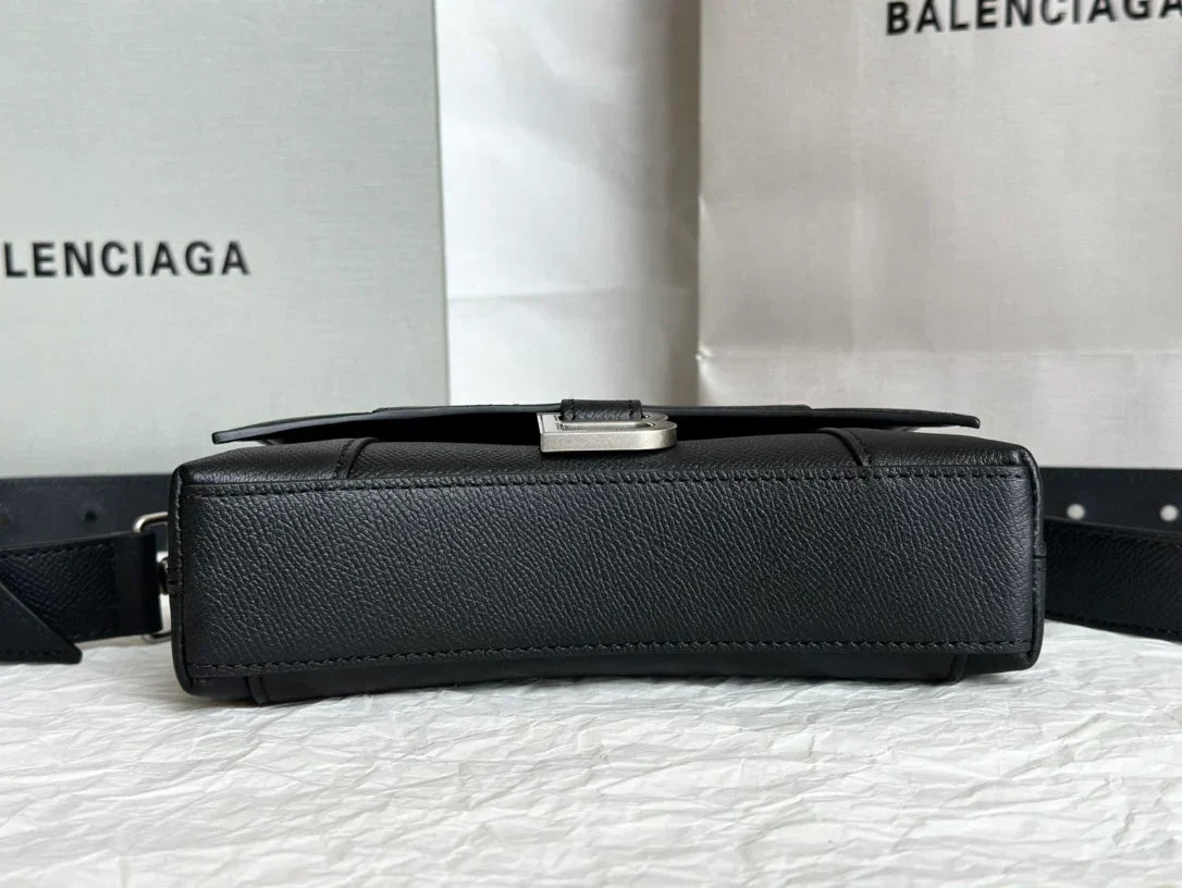Balenciaga Downtown Crossbody Black Bag - 20x5x13cm