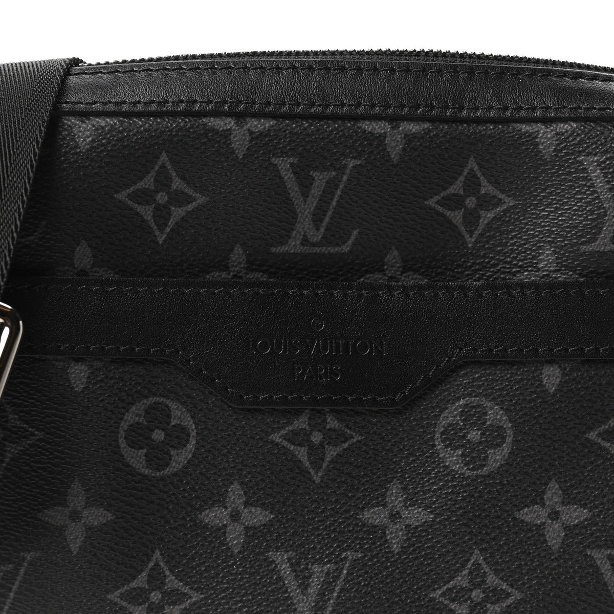 Reverse Monogram Eclipse Trio Messenger