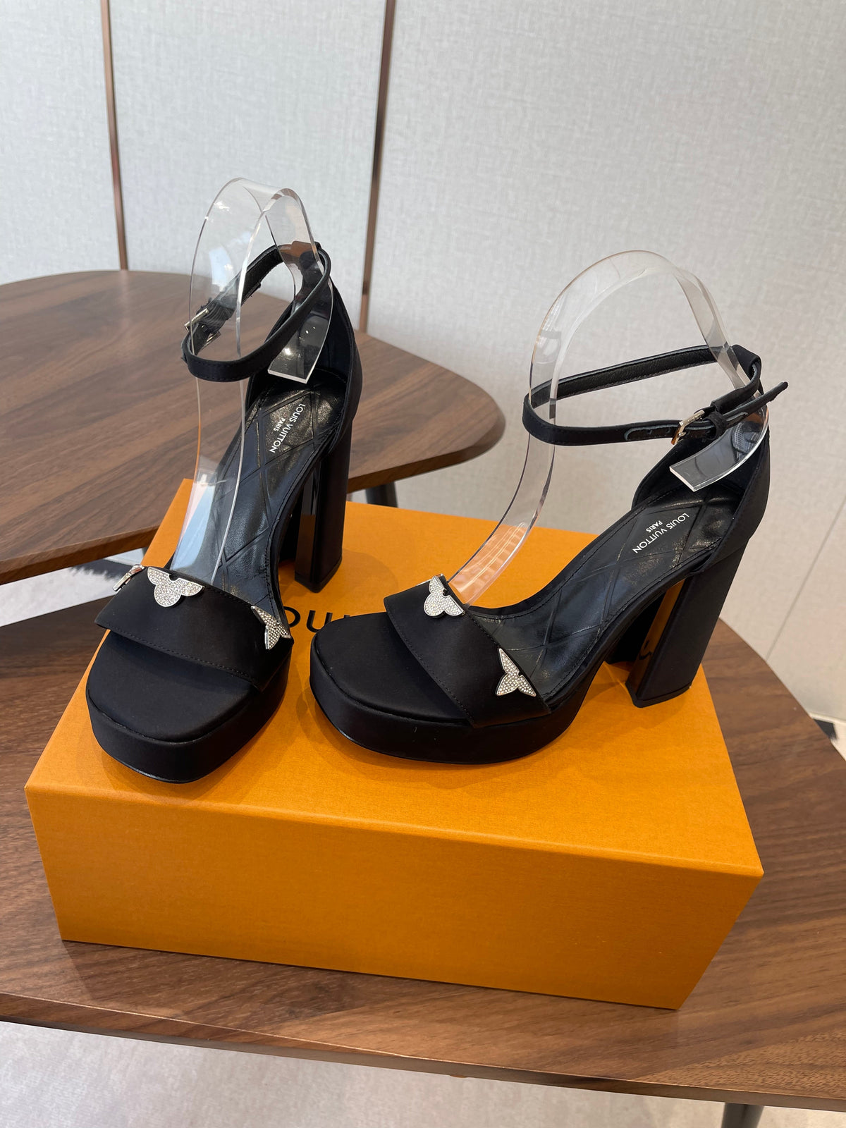 LV Swing Platform Sandal 8.5cm Black Satin 578755