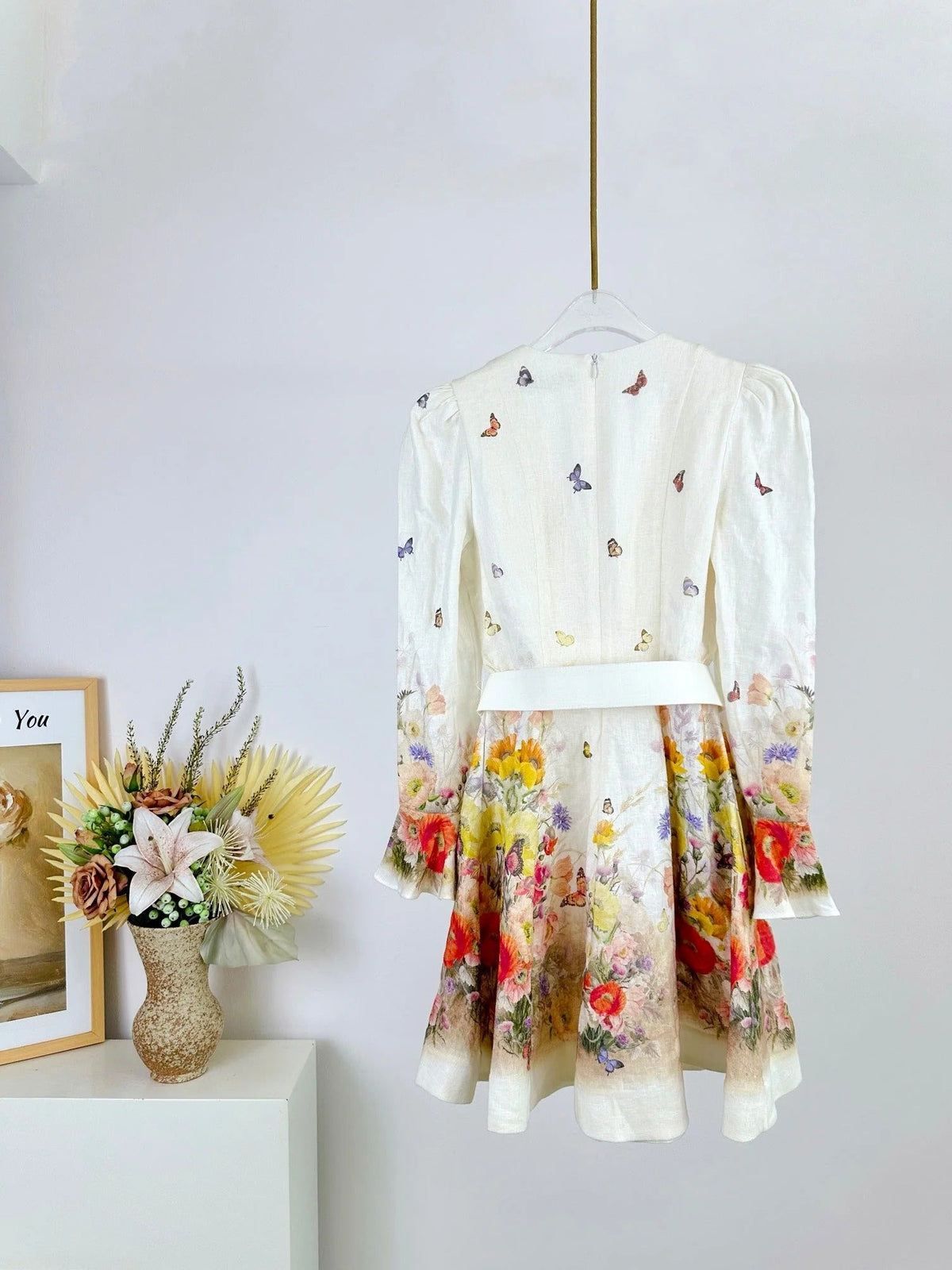 V-NECK DRESS WITH BELT 266385