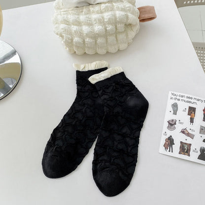 Rufia - Black and White Lace Trim Ankle Socks