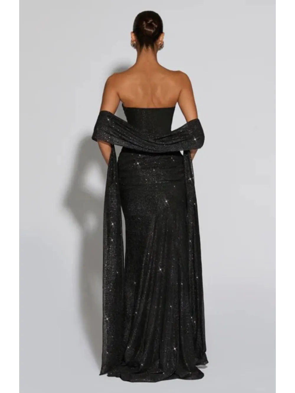 Anika Maxi Dress In Black