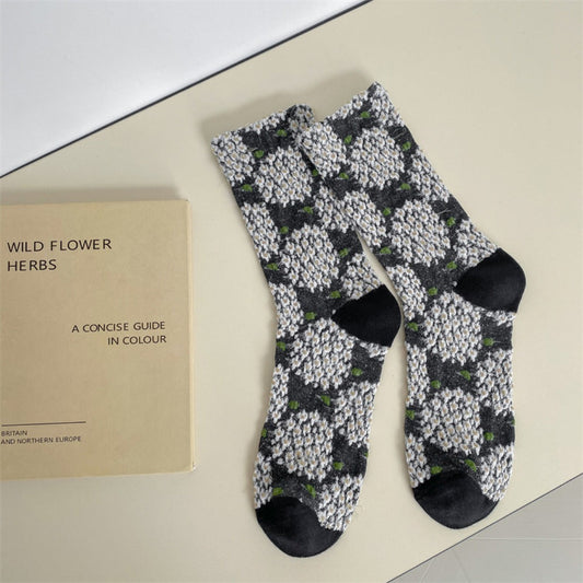 Rufia - Court-Style Embossed Floral Mid-Calf Socks