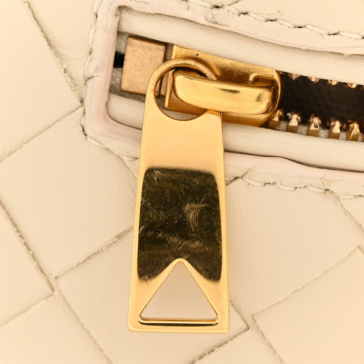Calfskin Intrecciato Bang Bang Vanity Case Sea Salt