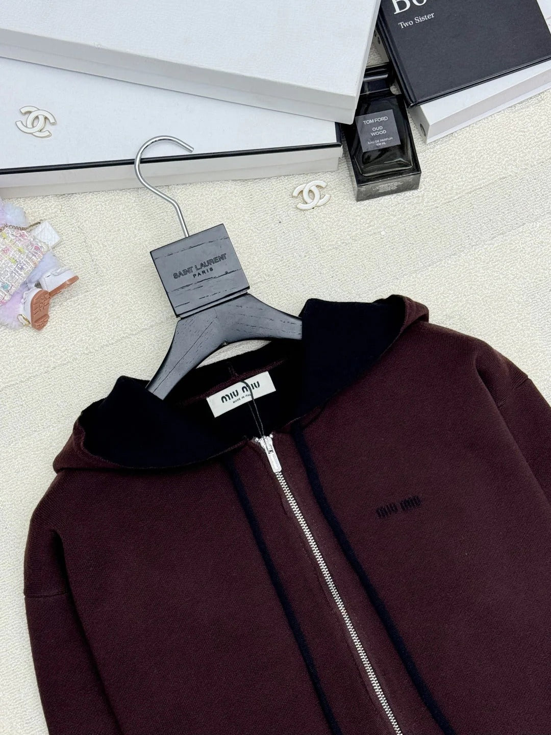 MIUMIU CARDIGAN STYLE 811