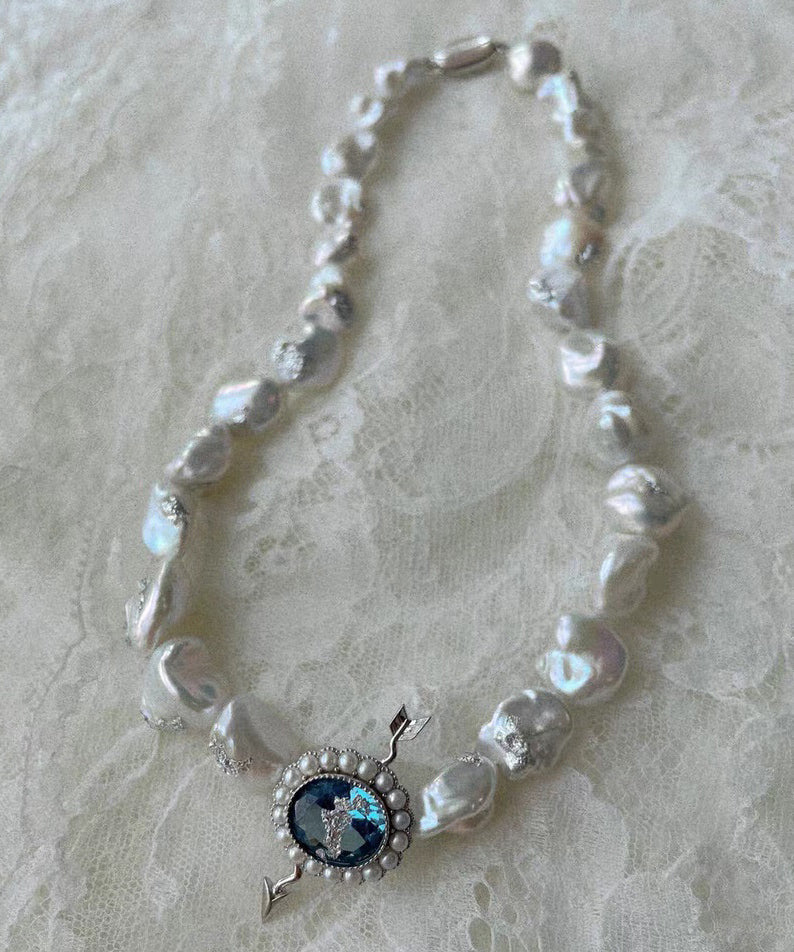 Classy White Alloy Crystal Asymmetric Pearl Gratuated Bead Necklace