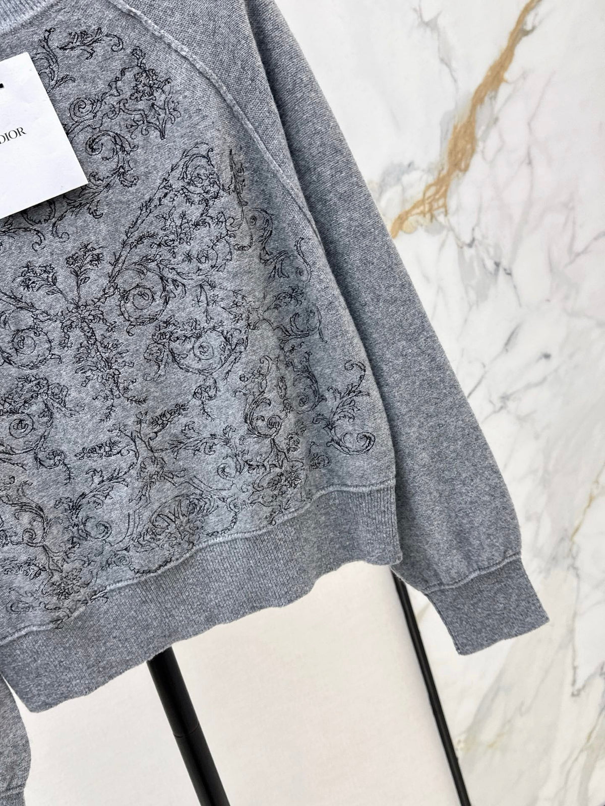 DIOR 25S FLORAL EMBROIDERED CASHMERE SWEATER 593