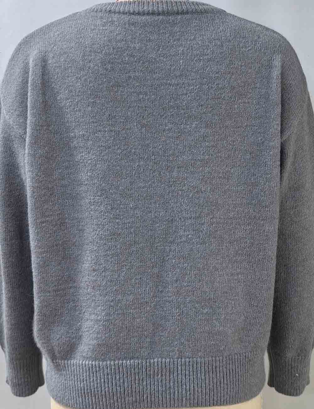 Elegant 3D Floral Round Neck Pullover Sweater