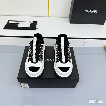 CC 25 Boutiques Sneaker Black White Light Grey Suede Fabric