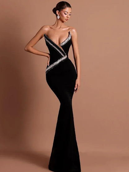 Amira Maxi Dress In Black