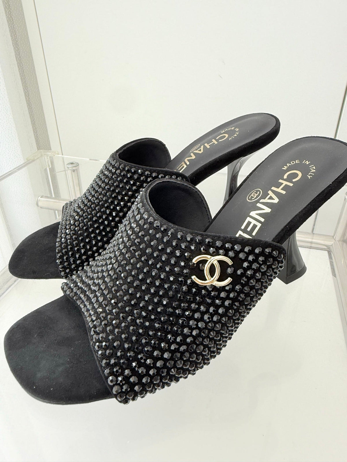 CC 26 Sandal 90 Black Rhinstone Deer Hide 597375