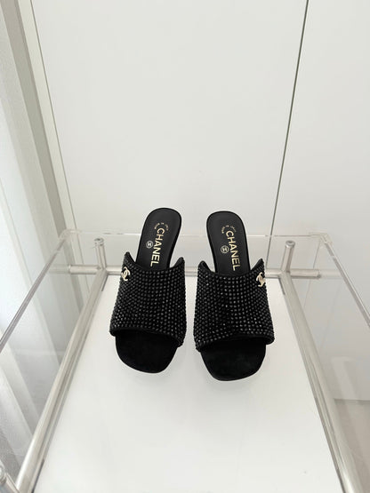 CC 26 Sandal 90 Black Rhinstone Deer Hide 597375