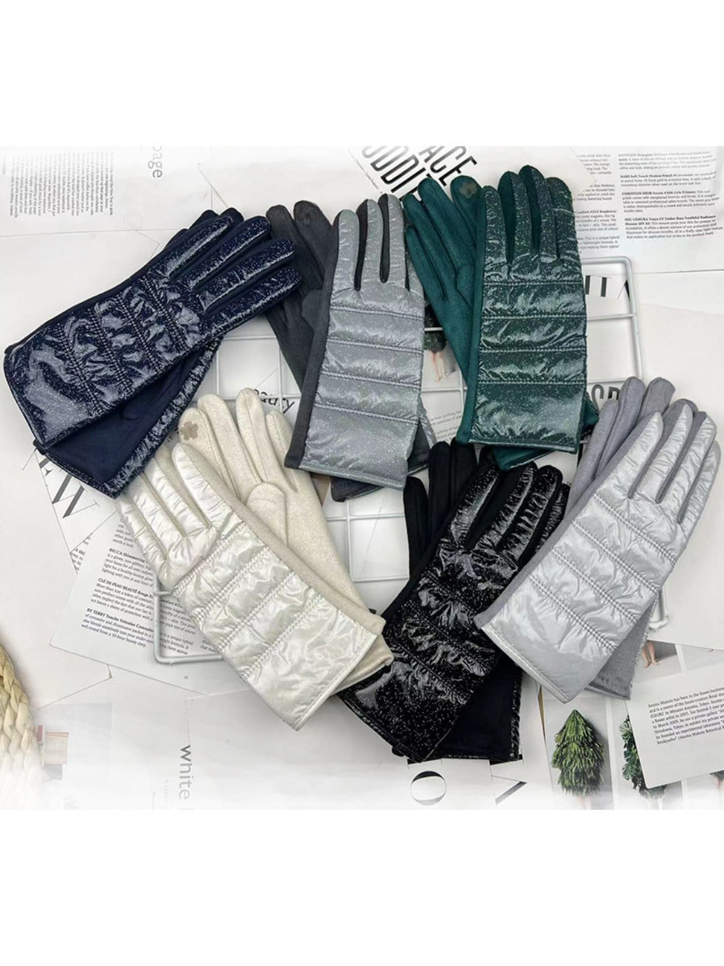 Gloving - Star Embroidered Down Gloves for Women