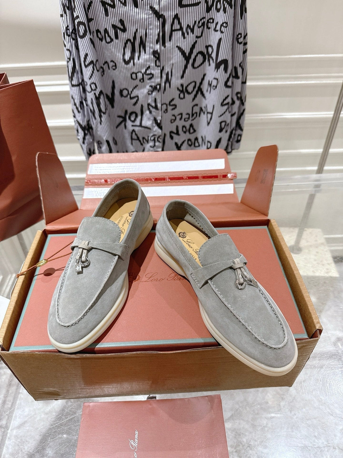 LP Summer Charms Walk Loafers Grey Suede 565864