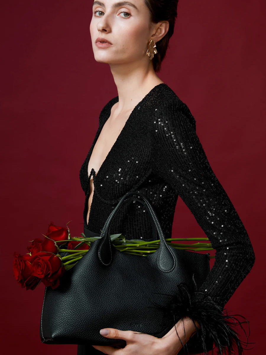 Evaline Tote M Bag in Leather