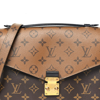 Reverse Monogram Pochette Metis