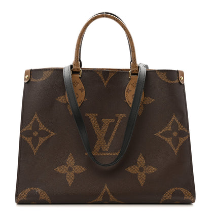 Reverse Monogram Giant Onthego MM