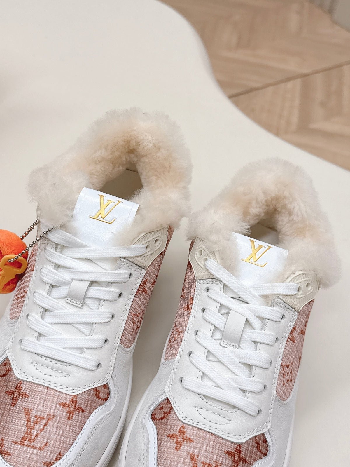 LV Stadium Sneaker White Beige Cowhide Cotton Wool 595427