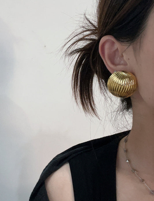 Semicircle Exaggerated Simple Earrings