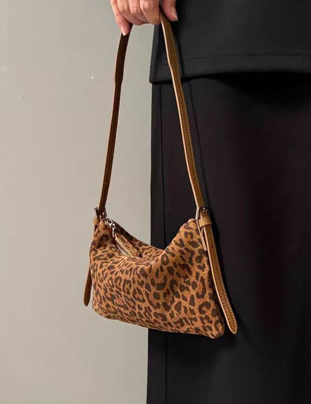 Trendy Suede Leopard Print Crossbody Bag
