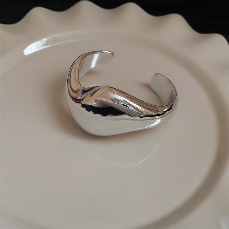 Irregular Geometric Smooth Twist Open Bracelet