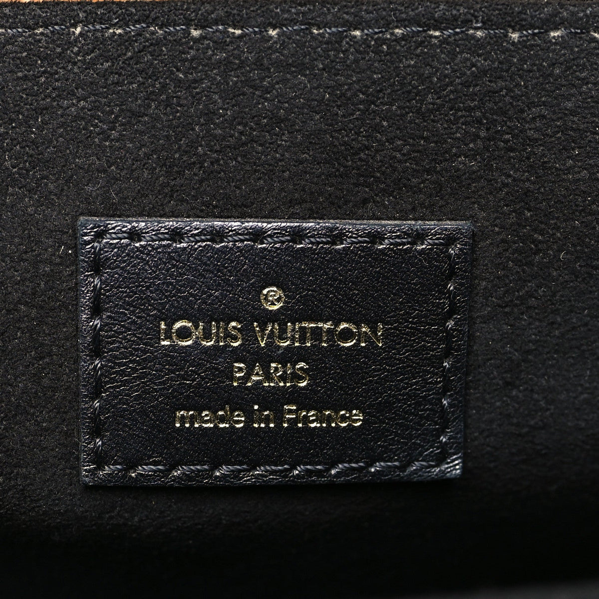 Reverse Monogram Pochette Metis