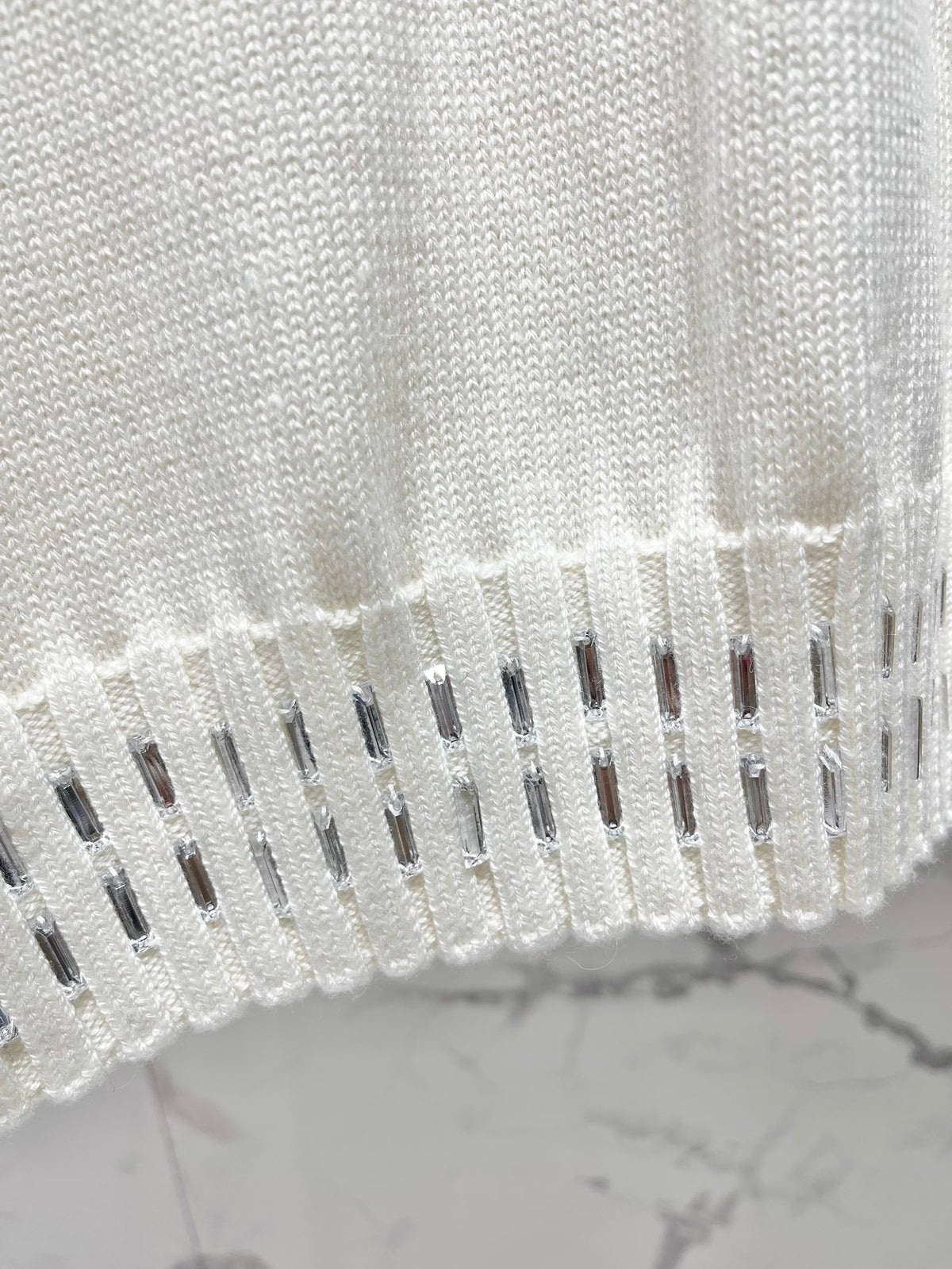 Fendi 25 Lazy-Style Crewneck Sweater White Cotton