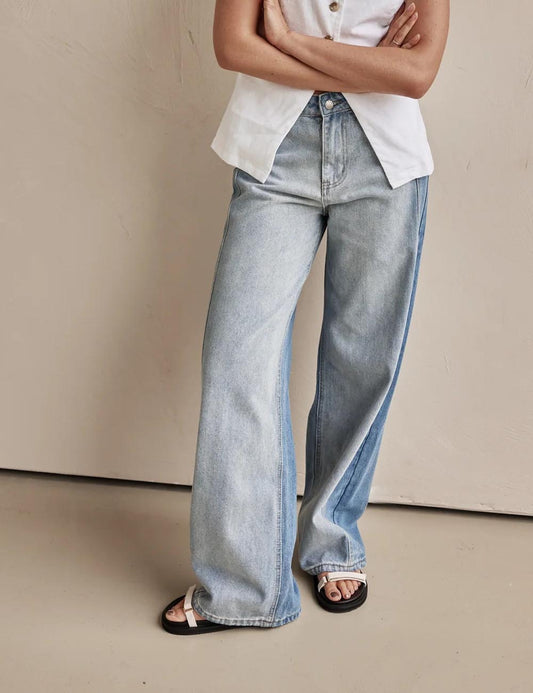 Minimalist Washed Mid Waist Wide Leg Jeans