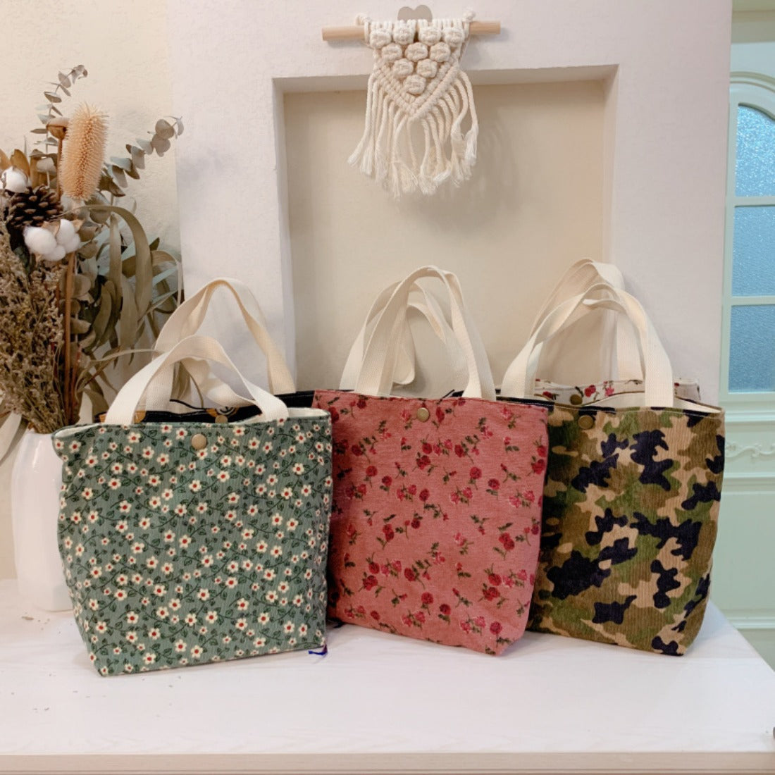 Cosbai - Floral Corduroy Handbag