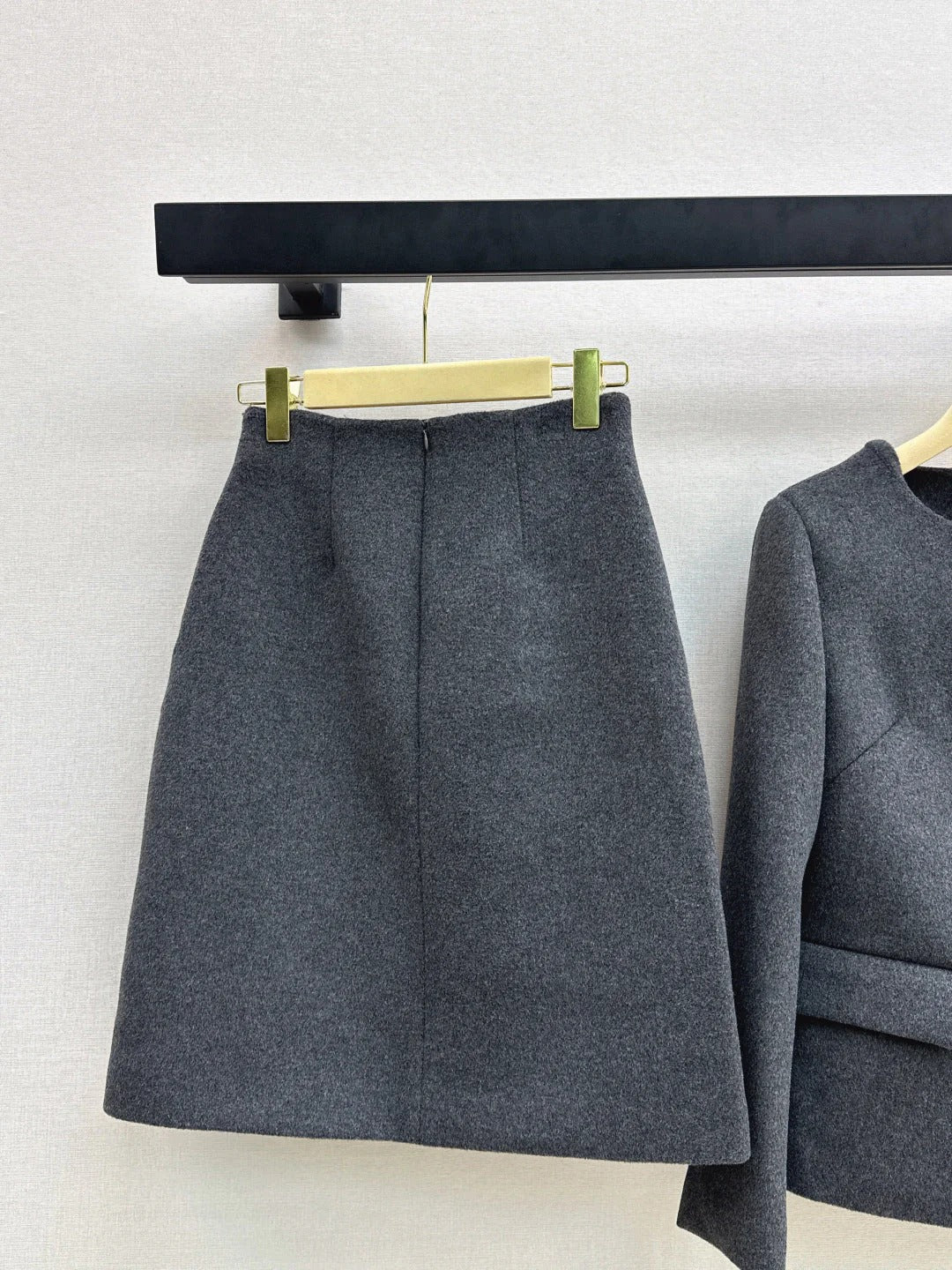 MIUMIU JACKET AND SKIRT SET STYLE 621