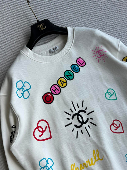 Chanel 25 Graffiti Crew Neck Sweatshirt White Cotton 312092