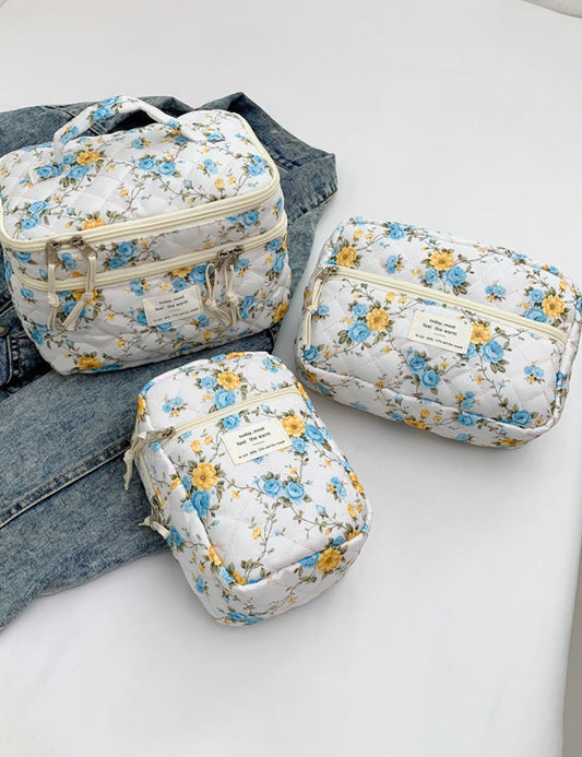 Flower Print Large Capacity Quilted Makeup Bag