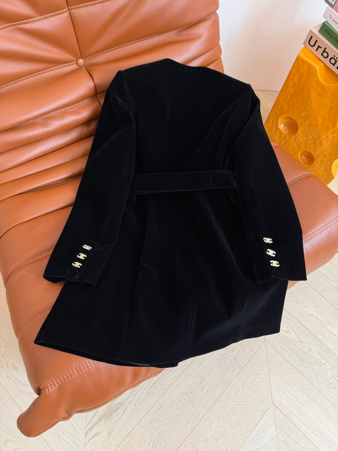Chanel Vintag-style Velet Black Dress 315380
