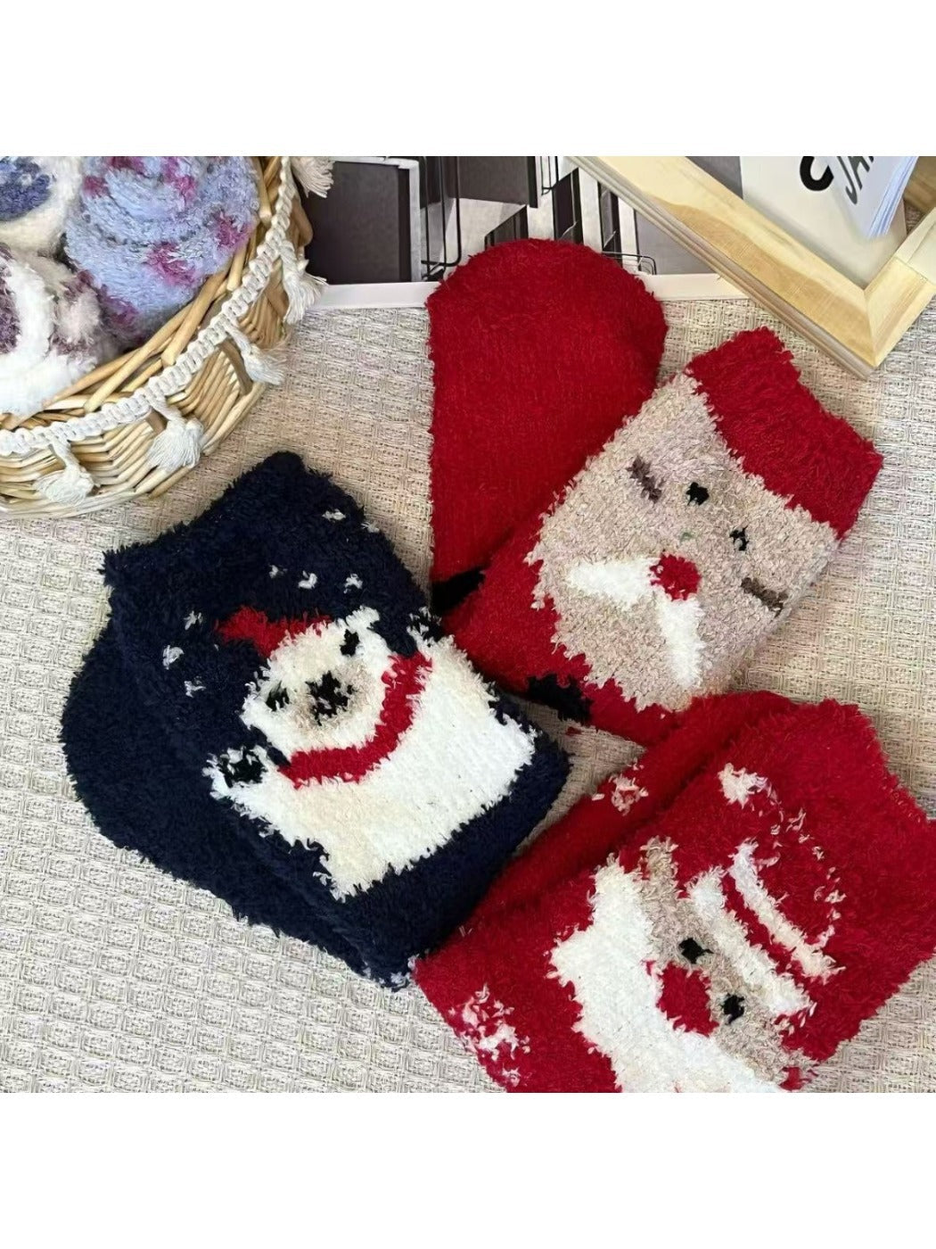 Rufia - Christmas Fuzzy Warm Coral Fleece Socks