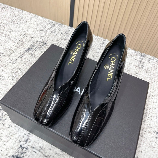 Chanel 26 Closed-Toe Slingback Black in Cowhide 591406