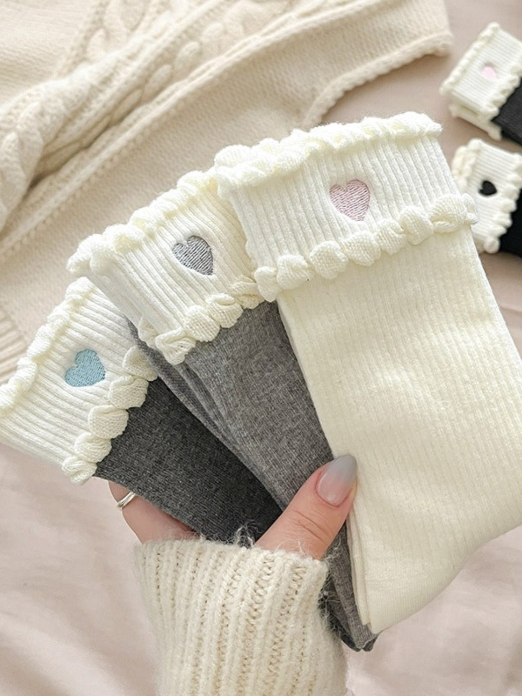 Rufia - Sweet Heart Embroidered Mid-Calf Winter Socks