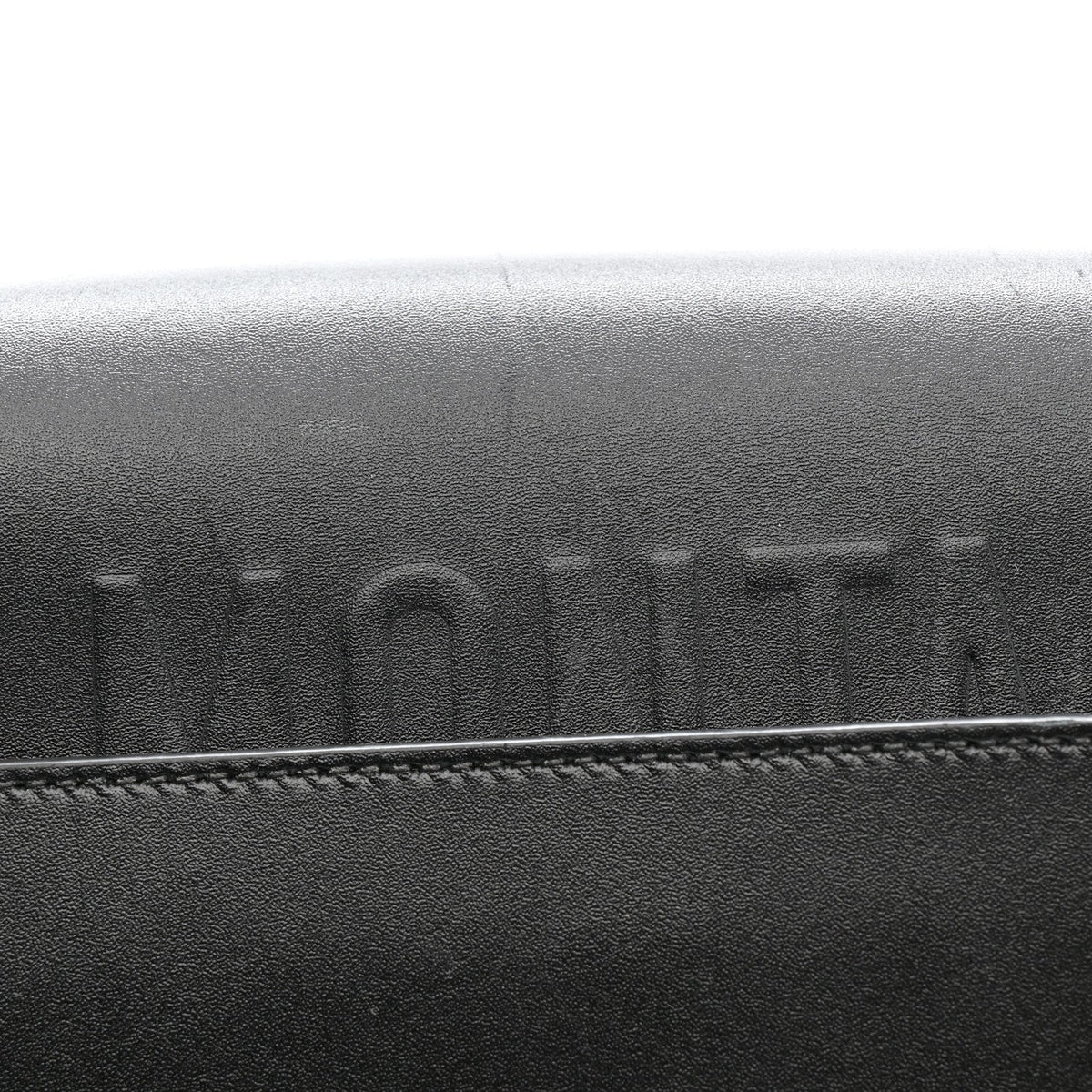 Box Calfskin Large Bobby Flap Black