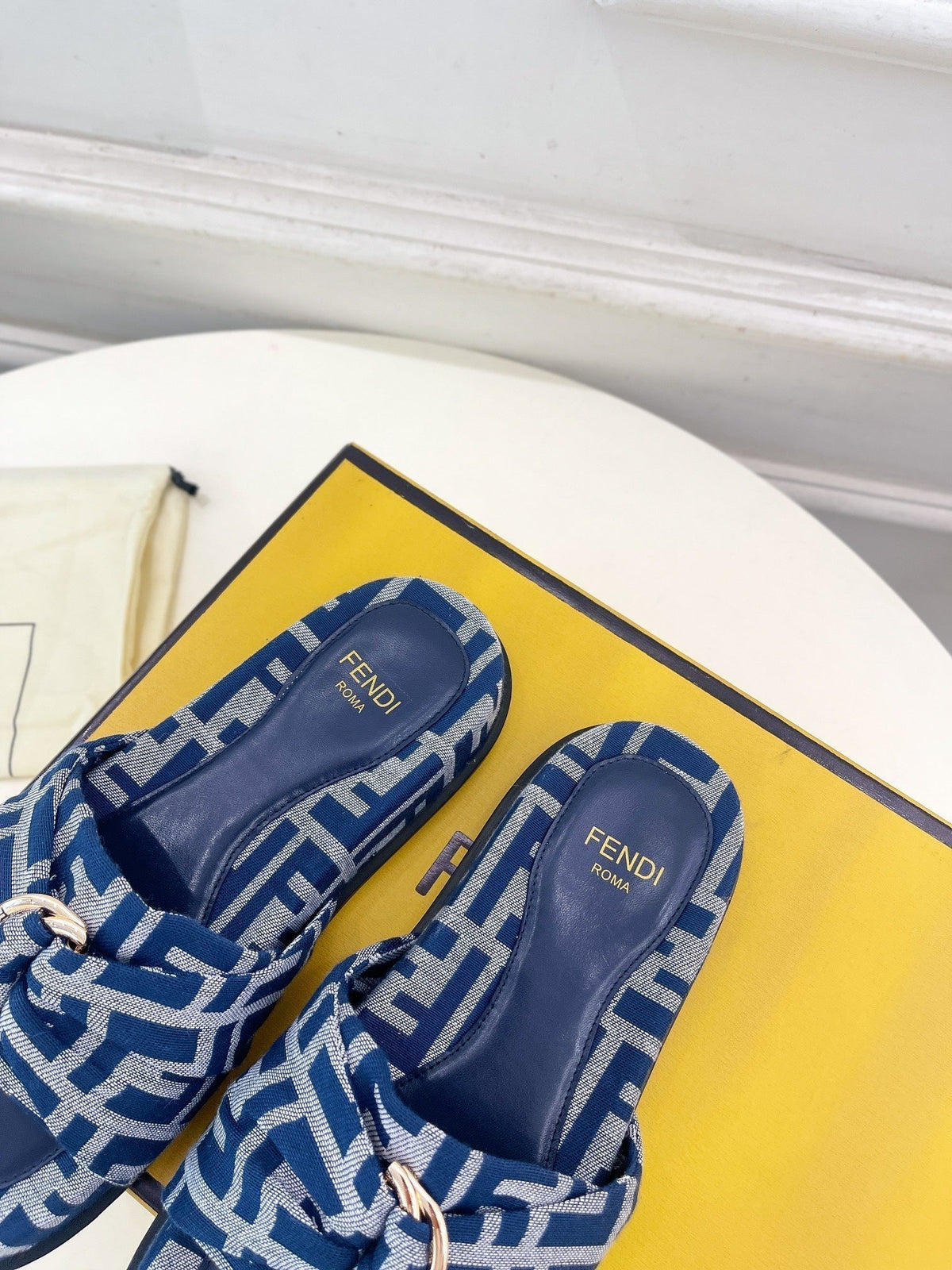 FENDI FLAT SLIPPER IN NAVY BLUE MONOGRAM JACQUARD FABRIC WITH GOLD HARDWARE