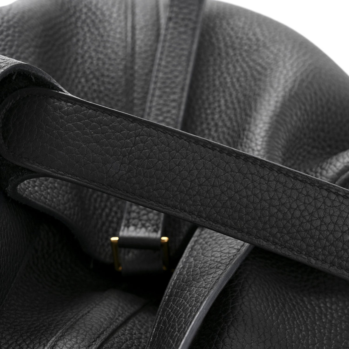 Taurillon Clemence Picotin Lock 22 MM Black