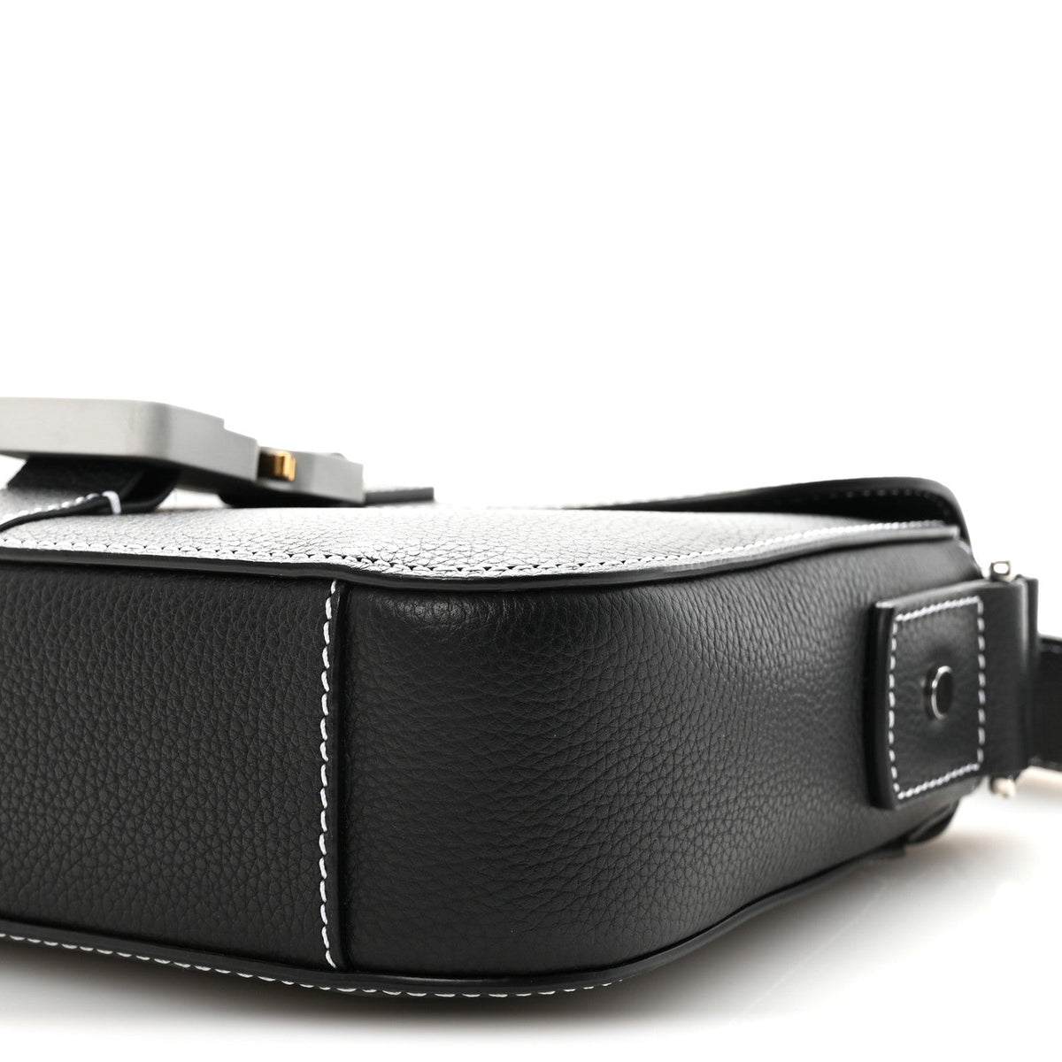 Grained Calfskin Medium Saddle Messenger Bag Black
