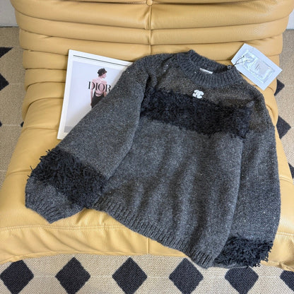 CC 26 Sweater Gray and White Wool Mesh 240318