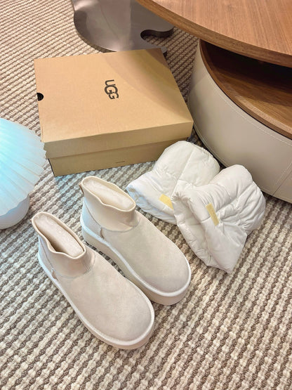 UGG Classic Mini Dipper Puffer Boots Off White Suede Technical Fabric
