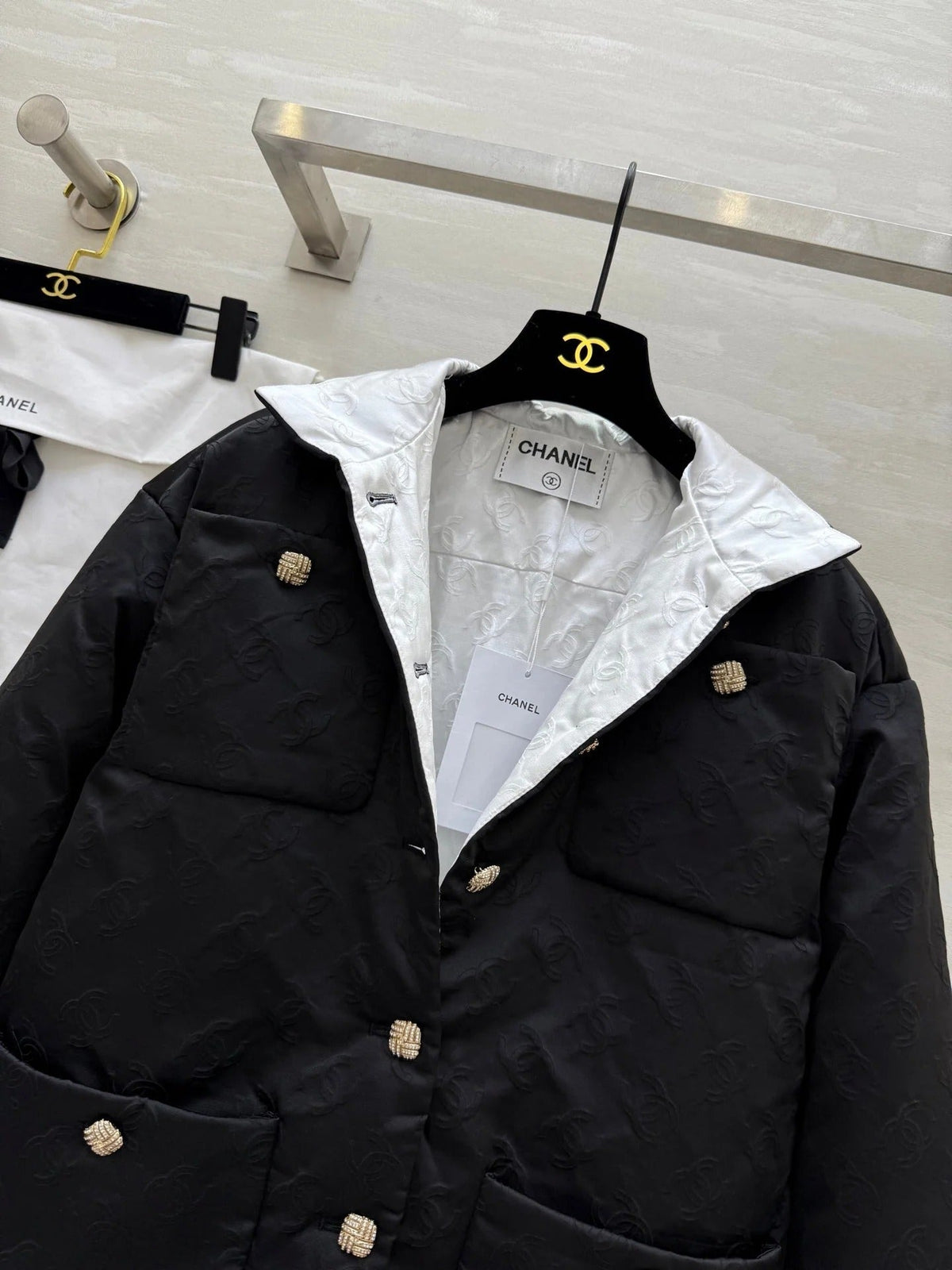CHANEL 25S COAT STYLE 179
